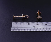 Kuldkõrvarõngad tsirkoonidega