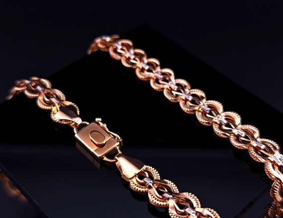 Gold chain 