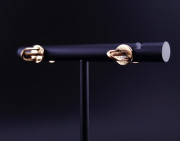 Kuldkõrvarõngad tsirkoonidega