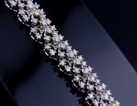 Kuldkäekett teemantidega  "Efe Model Jewellery"