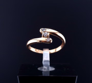 Золотое кольцо с цирконами