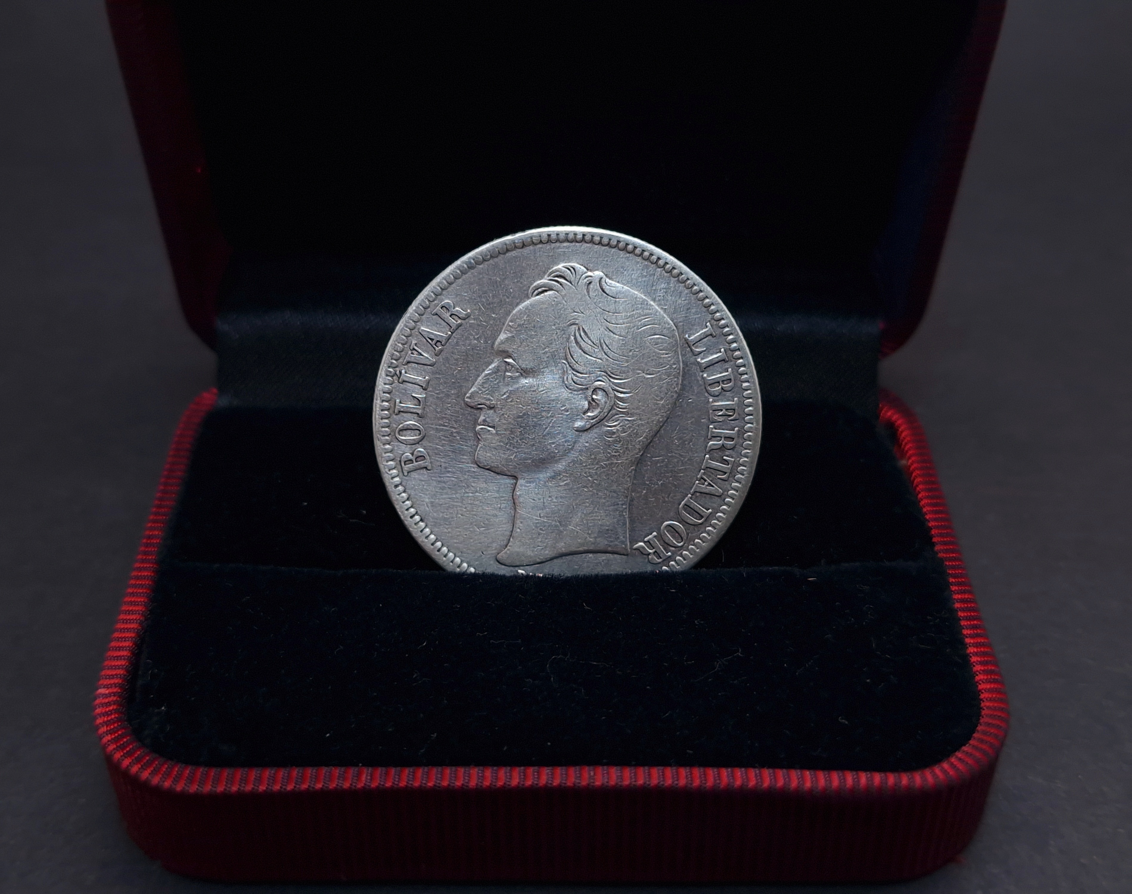 Silver coin Venezuela, Gram 25, Bolivares, 1935
