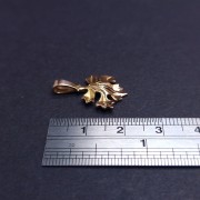 Gold pendant 