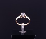 Gold ring with zircon