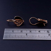 Gold earrings 