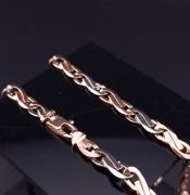 Gold chain 