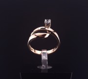 Gold ring with zircon