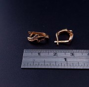 Золотые серьги с цирконами