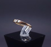 Gold ring with diamond