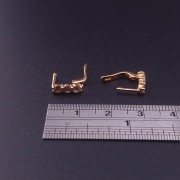 Gold earrings with zircons 