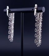 Kuldkõrvarõngad teemantidega  "Efe Model Jewellery"