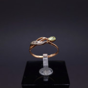 Gold ring 