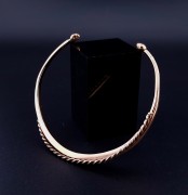 Gold bracelet