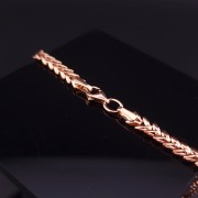 Gold bracelet with zircons