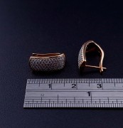 Золотые серьги с цирконами
