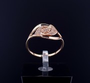 Gold ring with zircons