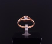 Gold ring with zircon