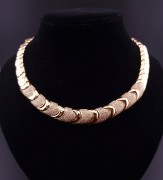 Gold Necklace with diamonds