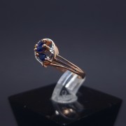 Gold ring with diamonds and sapphires