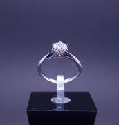 White gold ring with diamond  F/SI1   1.01ct