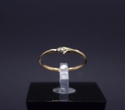 Gold ring with diamond