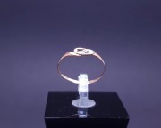 Gold ring with diamond