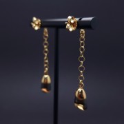 Gold earrings with colored stones