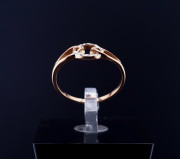 Gold ring 