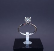 Золотое кольцо с бриллиантом 1.01ct  VS2