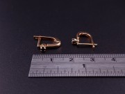 Gold earrings with colored stones