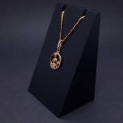 Gold pendant 