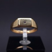 Gold wedding ring with diamond