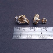 Gold earrings 