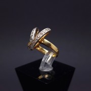 Gold ring