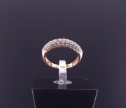 Gold ring with zircons