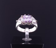 Серебряное кольцо с цветными камнями
