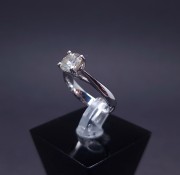 Золотое кольцо с бриллиантом 1.14ct  J-SI1