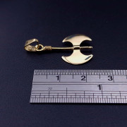 Gold pendant 