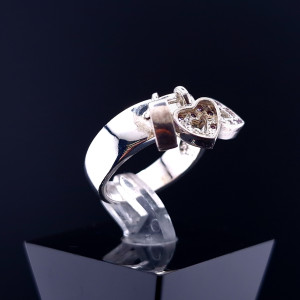Серебряное кольцо 