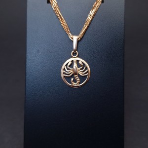 Gold pendant "Scorpion"