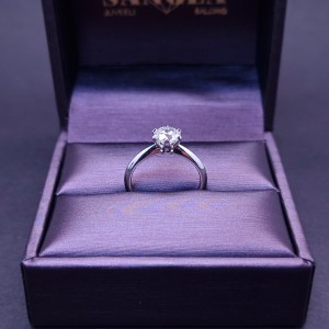 Белое золотое кольцо с бриллиантом  F/SI1   1.01ct