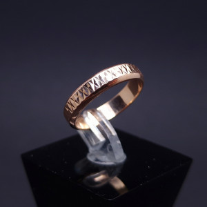 Gold wedding ring 