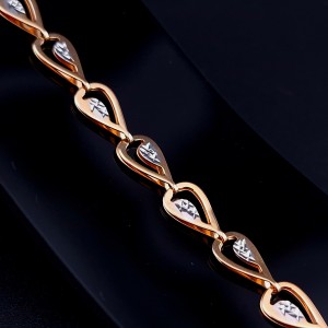 Gold bracelet 