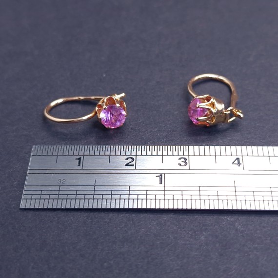 Vintage gold earrings with colored stones