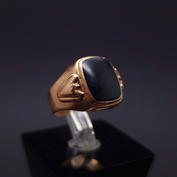 Men's gold ring