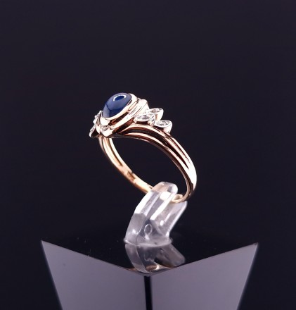 Gold ring with diamonds and sapphire (NEW)