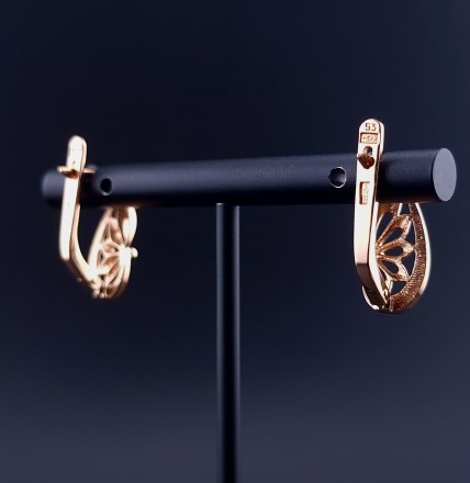 Vintage gold earrings 