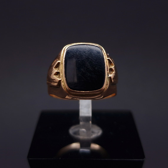 Men's gold ring