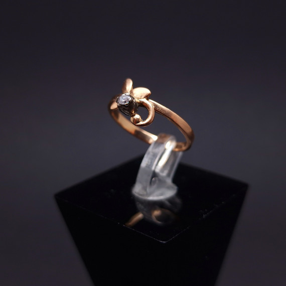 Gold ring