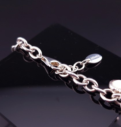 Silver bracelet 
